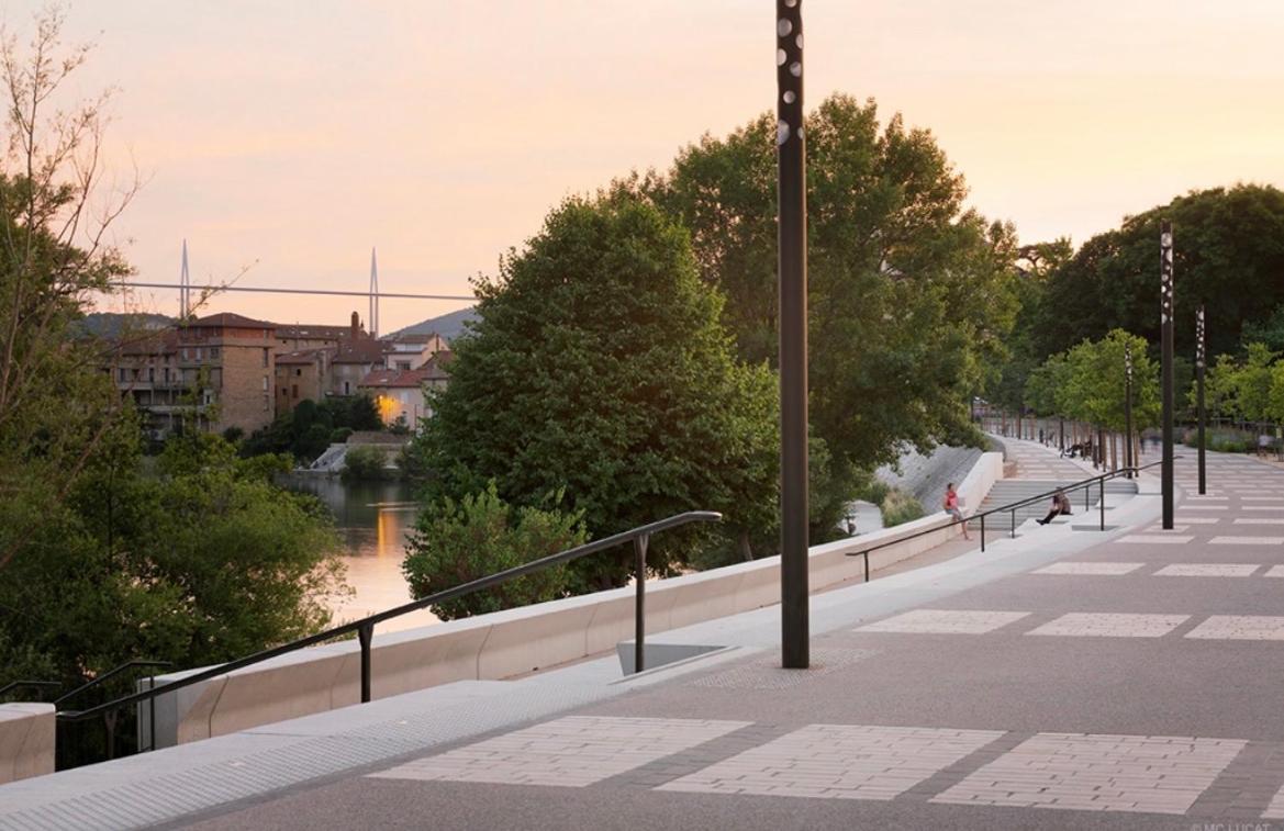 La Fabrique Centre Ville - Berges Du Tarn 米洛 外观 照片